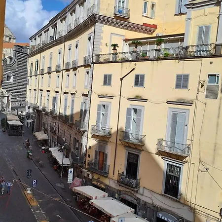 Trinita' Maggiore Home/ Historic Center Apartament *