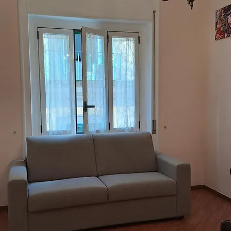 Апартаменты Trinita' Maggiore Home/ Historic Center Неаполь