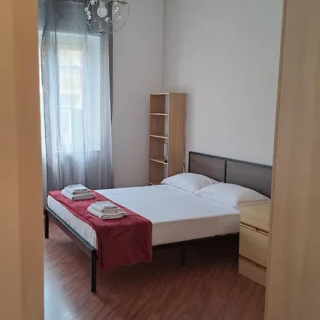 Апартаменты Trinita' Maggiore Home/ Historic Center Неаполь