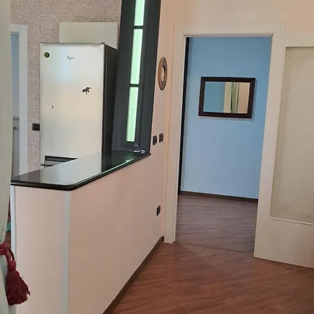 Trinita' Maggiore Home/ Historic Center Апартаменты Неаполь